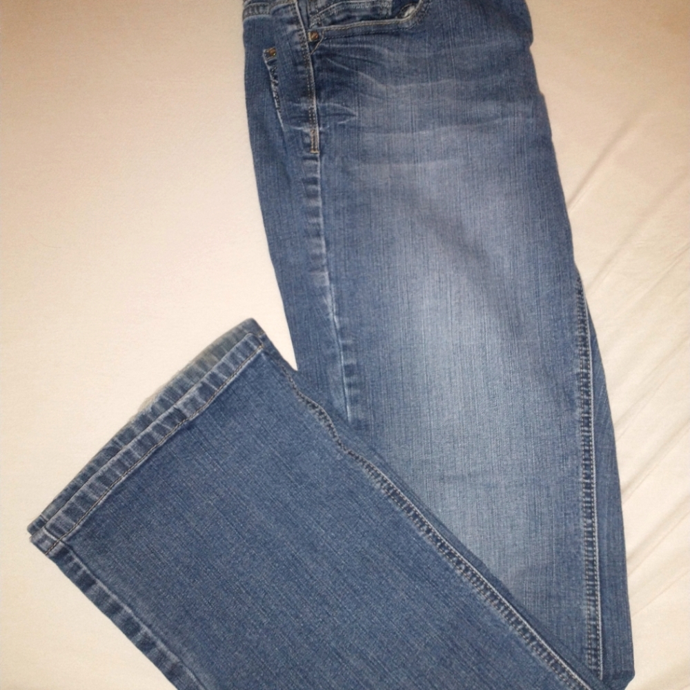 White House Black Market Bootcut mid-rise jeans
